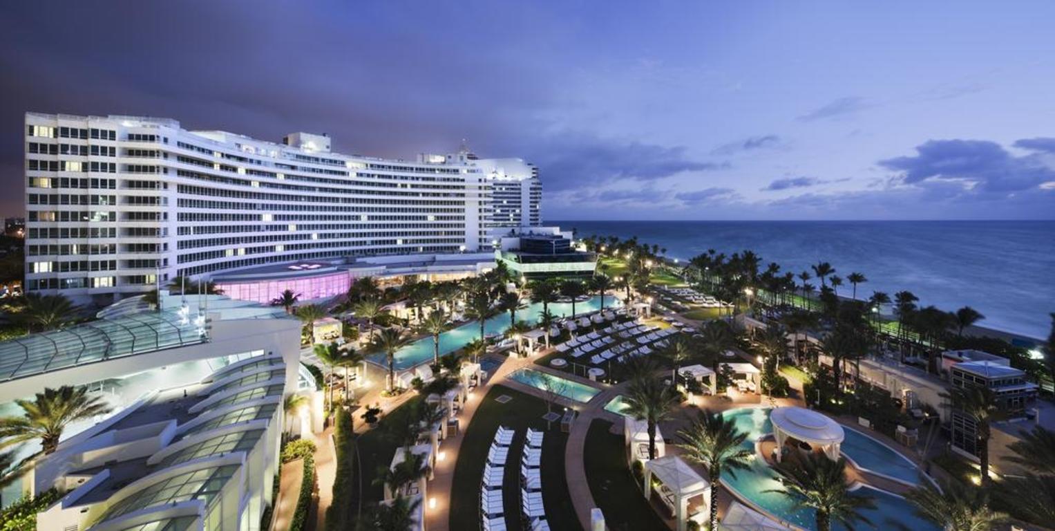 Fontainebleau Miami Beach photo