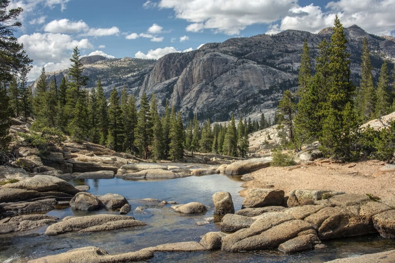 Here are the best section hikes on the John Muir Trail that require less than a week to complete.