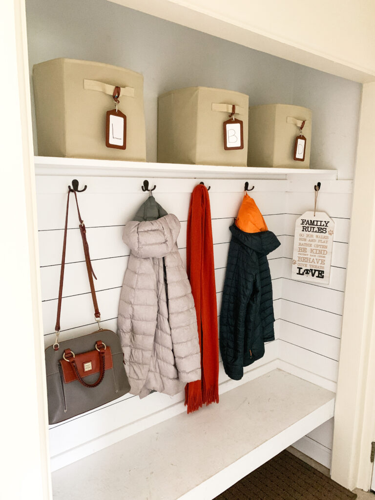 Easy Entryway Organization