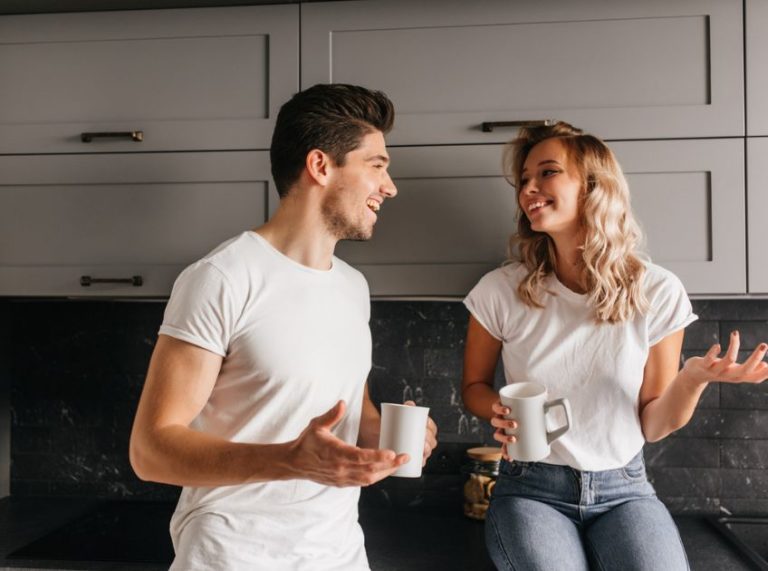 30 Cute Topics to Talk About With Your Boyfriend: Strengthen Your Bond