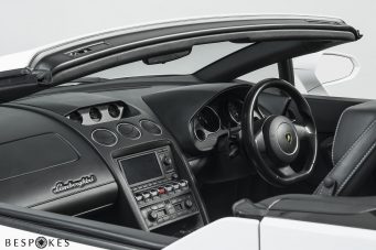 Lamborghini Gallardo Interior