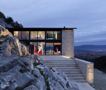 Casa Farfalla Villa In Tuscany Upon The Project Of Michel Boucquillon And Donia Maaoui