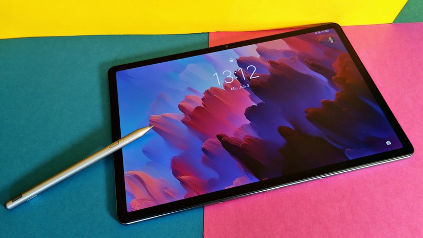 Lenovo Tab P12 with Matte Display