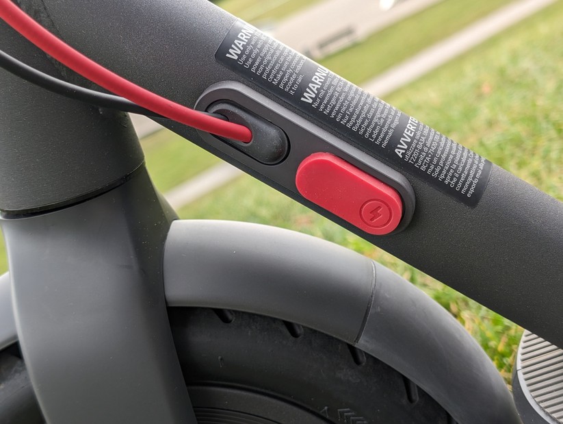 Xiaomi Electric Scooter 4 Bilder