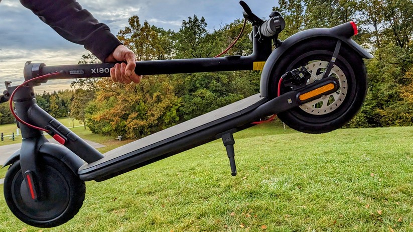 Xiaomi Electric Scooter 4 Bilder