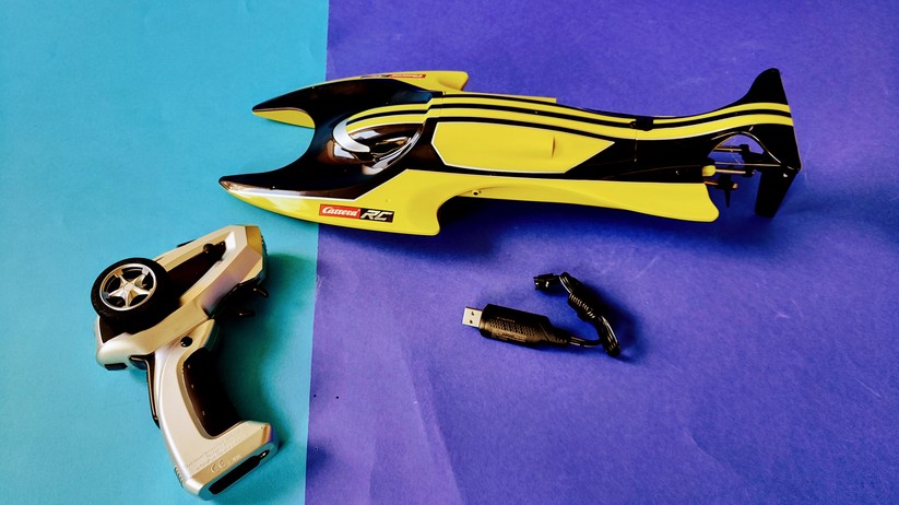 Carrera Profi RC Speedray Boat