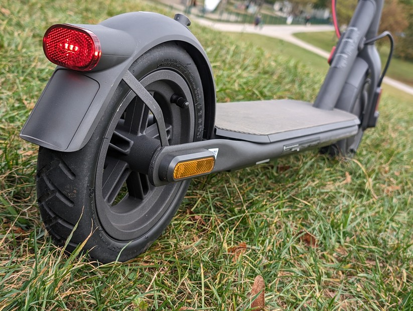 Xiaomi Electric Scooter 4 Bilder