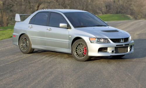 Mitsubishi Lancer Evolution IX #1