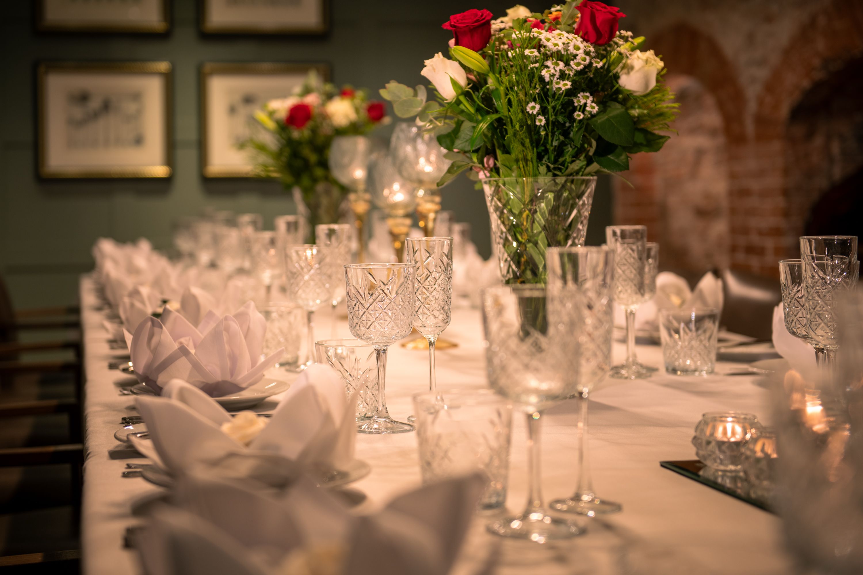 private dining room at the beverley arms table flowers