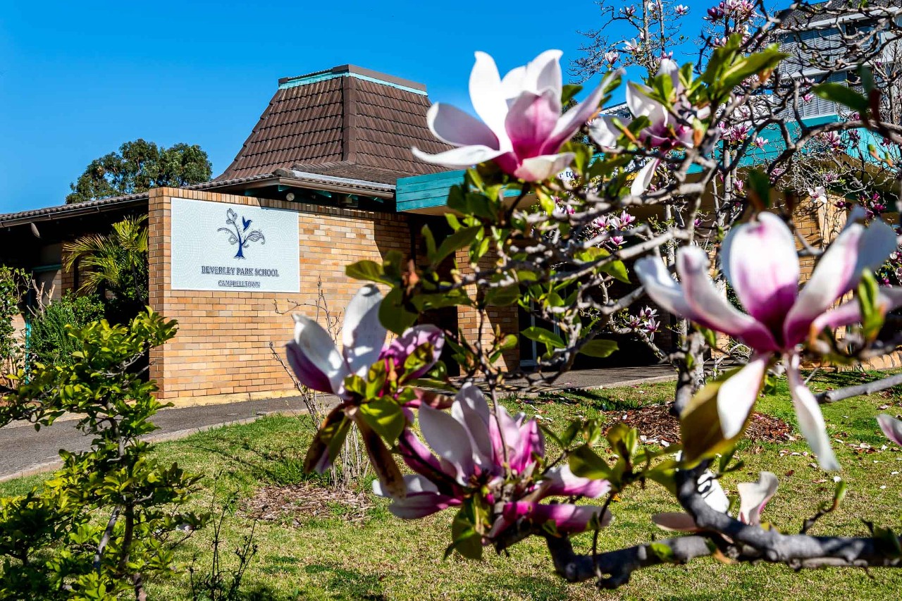 Front entrance Beverley Park School