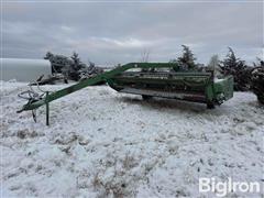 John Deere 240 Pull-Type Mower Conditioner 