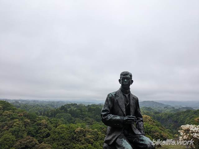 岡城にある滝廉太郎の銅像