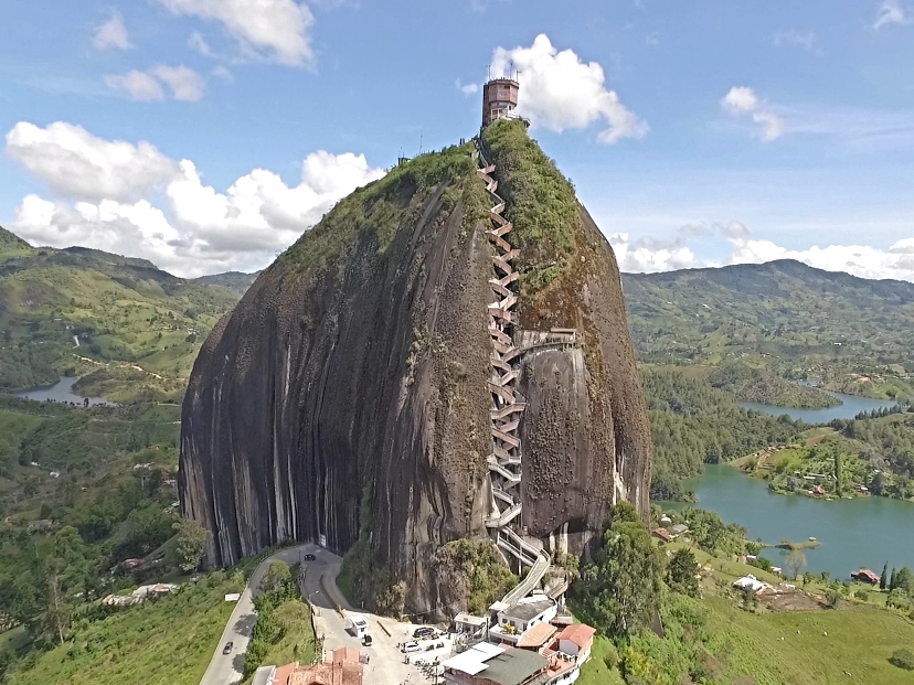 la-piedra-guatape