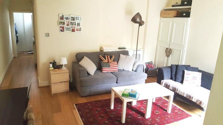 			NEW INSTRUCTION (Private Garden), 1 Bedroom, 1 bath, 1 reception Flat			 Shirland Road, MAIDA VALE / QUEENS PARK 