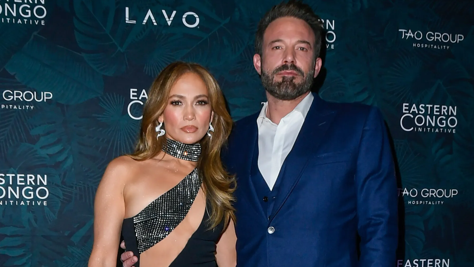 Jennifer Lopez and Ben Affleck Announce Divorce After Two Years of ...