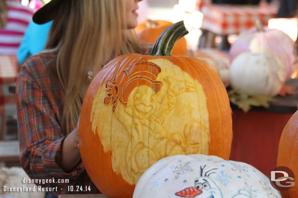 Disneyland Pumpkin 2014 - Jiminy Under Construction