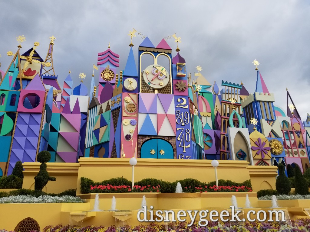 Tokyo Disneyland It S A Small World Several Pictures The Geek S Blog Disneygeek Com