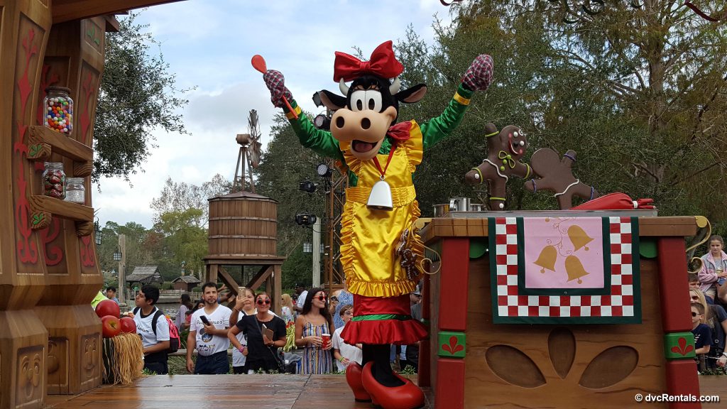 Clarabelle Cow