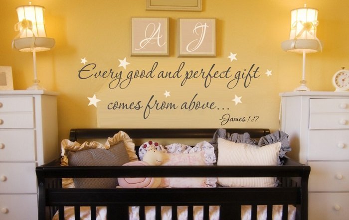 5 adorable baby shower gift ideas using vinyl letters & stickers