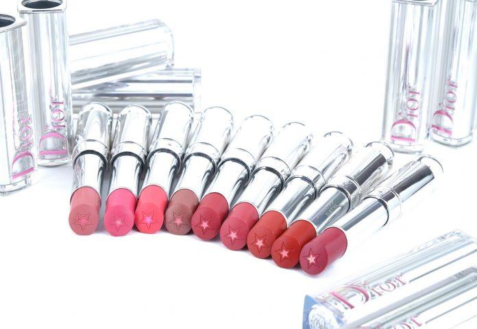 Dior Addict Stellar Halo Shine là dòng son thỏi có màu - nhiều dưỡng - và đặc biệt là có các hạt lấp lánh. (nguồn: internet)