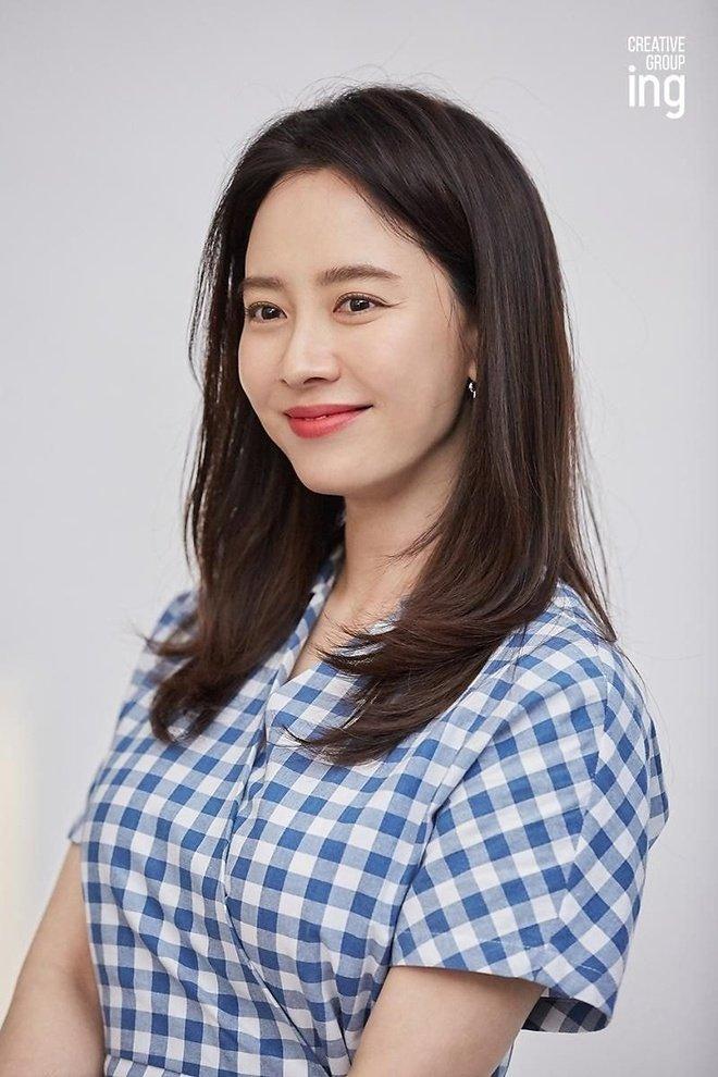 Song Ji Hyo đứng vị trí thứ 3 ( Ảnh : Internet).