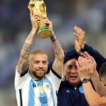 Papu Gomez cùng đội tuyển Argentina vô địch World Cup 2022. Ảnh: Internet.