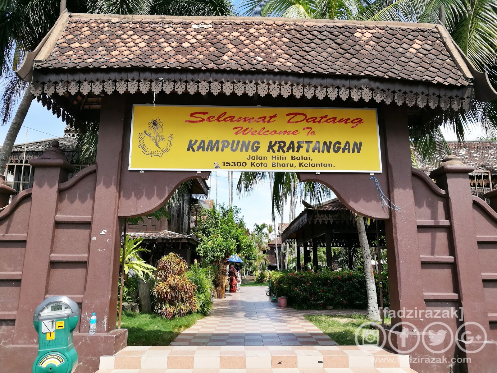 Tempat Menarik Kota Bharu - Kampung Kraftangan Kelantan - Fadzi Razak