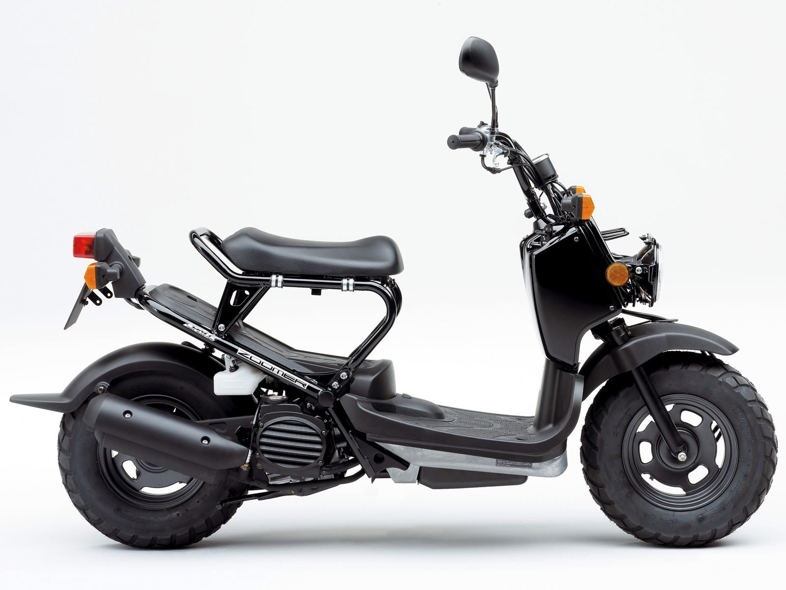 2005 HONDA  Zoomer  Scooter  Pictures Accident lawyers info