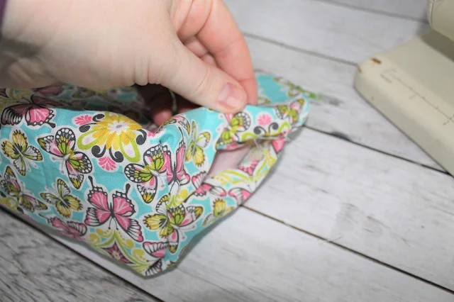 zipper pouch tutorial