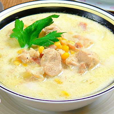 slow cooker creamy chicken chowder