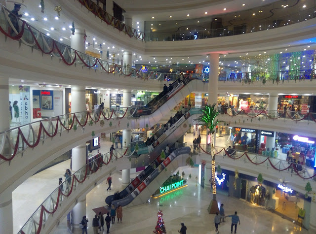 Royal Meenakshi Mall Atrium