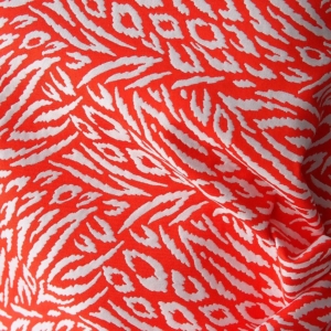 cotton jacquard fabric abstract print coral and white thick stiff shift dress formal summer suiting bridal 140cm made in Italy