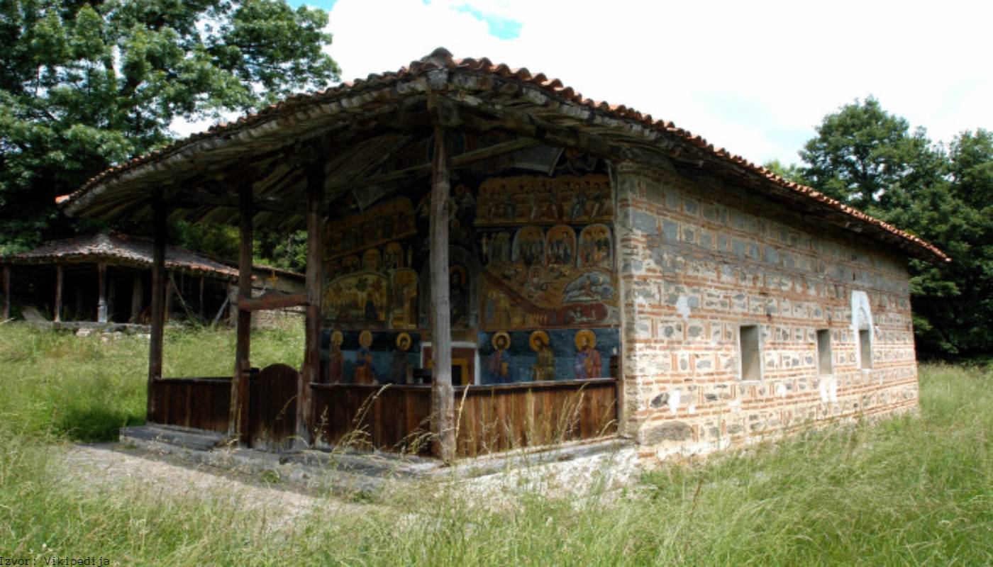 Jašunjski manastiri