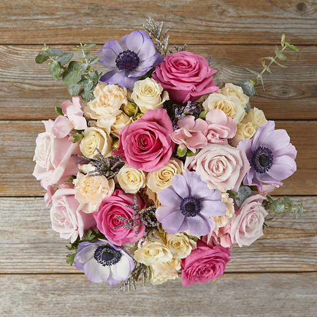 Mixed Bouq with purple anemones, novelty roses and carnations