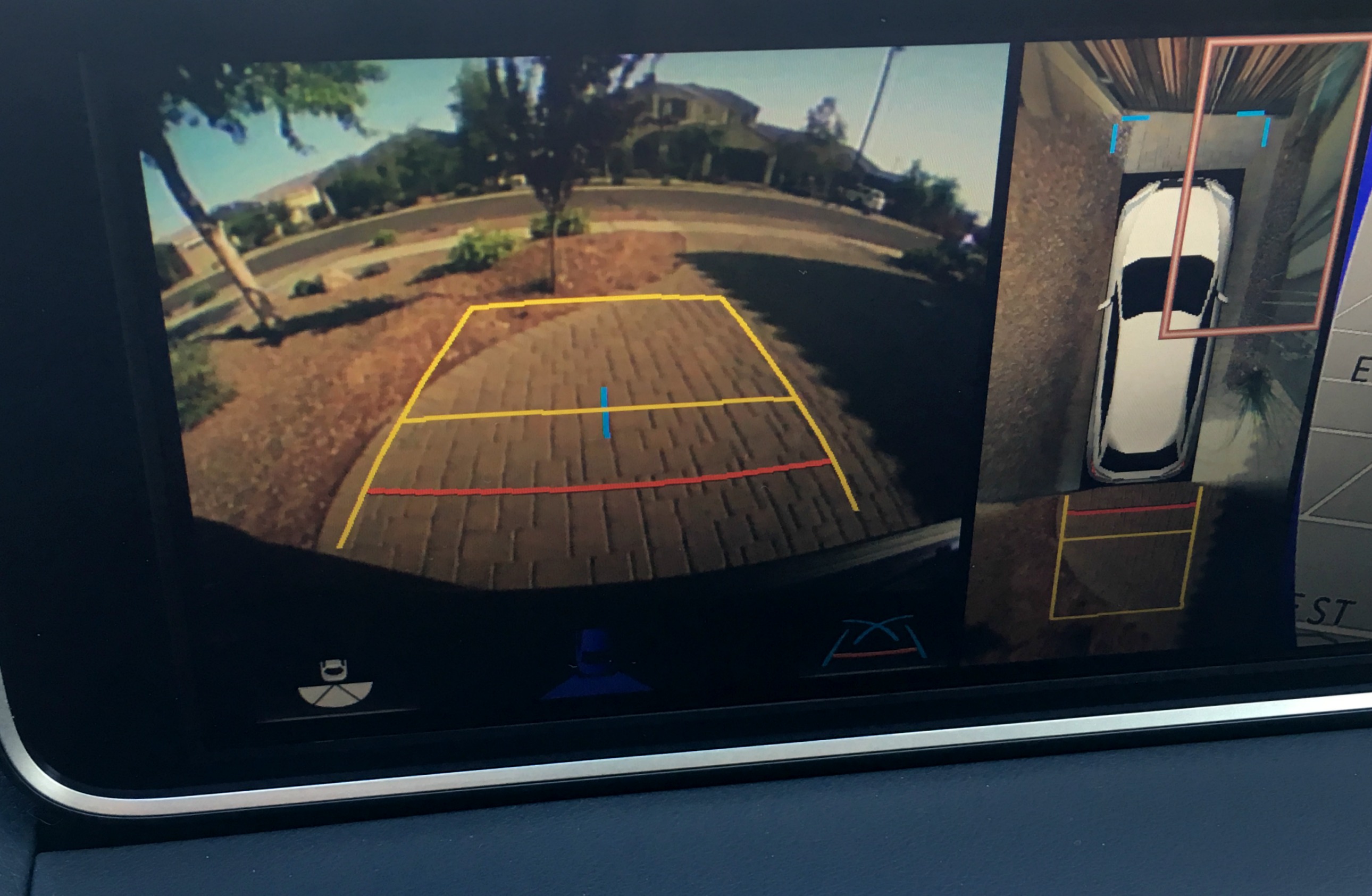 Lexus RX 450h parking camera