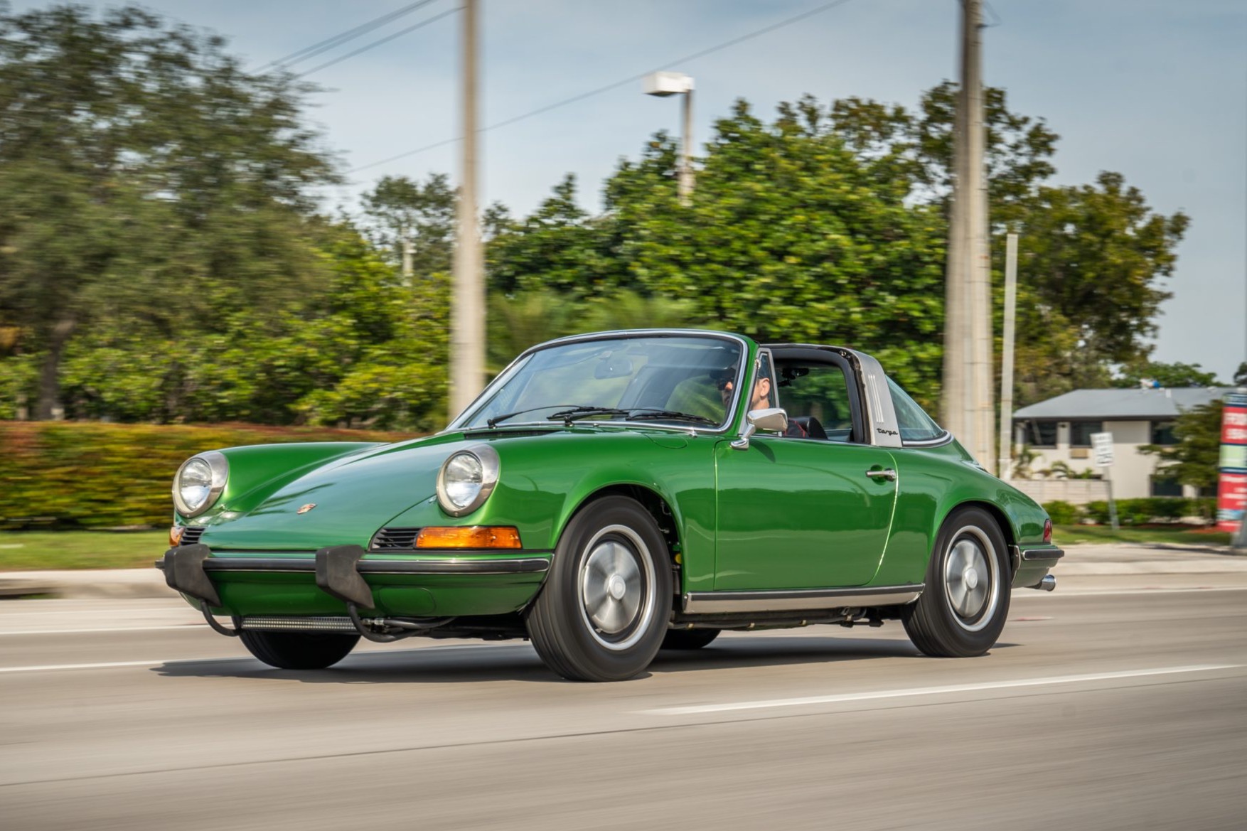 1973 Porsche 911T Targa 5-Speed