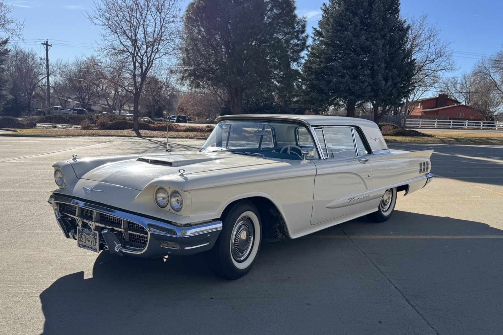 30-Years-Family-Owned 1960 Ford Thunderbird Coupe