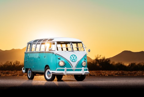 1959 Volkswagen Type 2 Kombi 23-Window Conversion