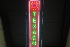 No Reserve: Neon Texaco Sign