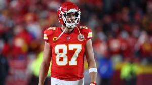 Kansas City Chiefs TE Travis Kelce on the field during the AFC Championship game.