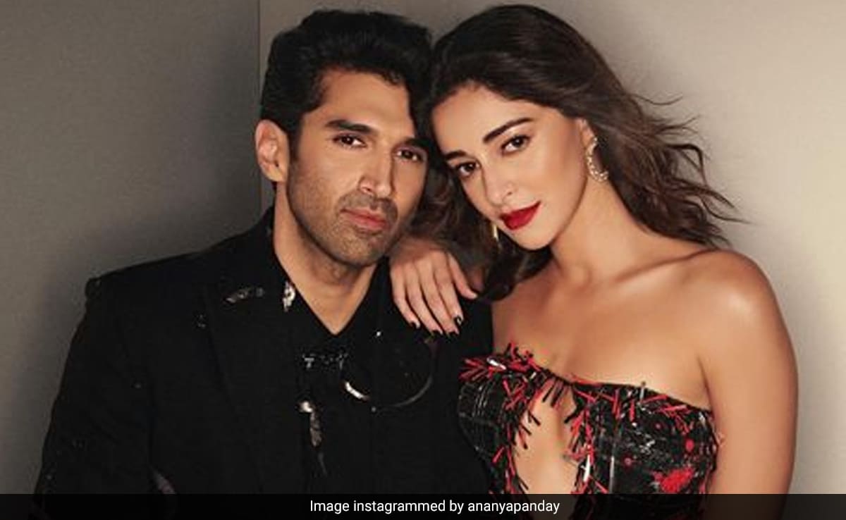 Rumoured Couple Ananya Panday-Aditya Roy Kapur Set Internet Ablaze ...