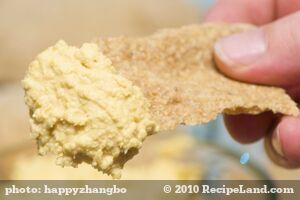 Easy Hummus