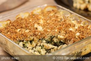 Cheesy Macaroni and Cheese with Spinach and Feta