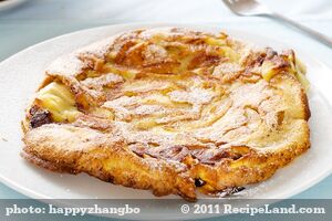 Apfelpfannkuchen (German Apple Pancakes)