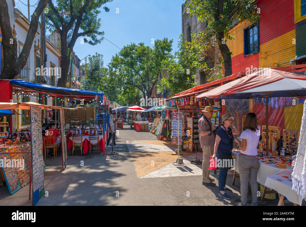 Market stalls and cafes on Magallanes, El Caminito, La Boca district, Buenos Aires, Argentina Stock Photo