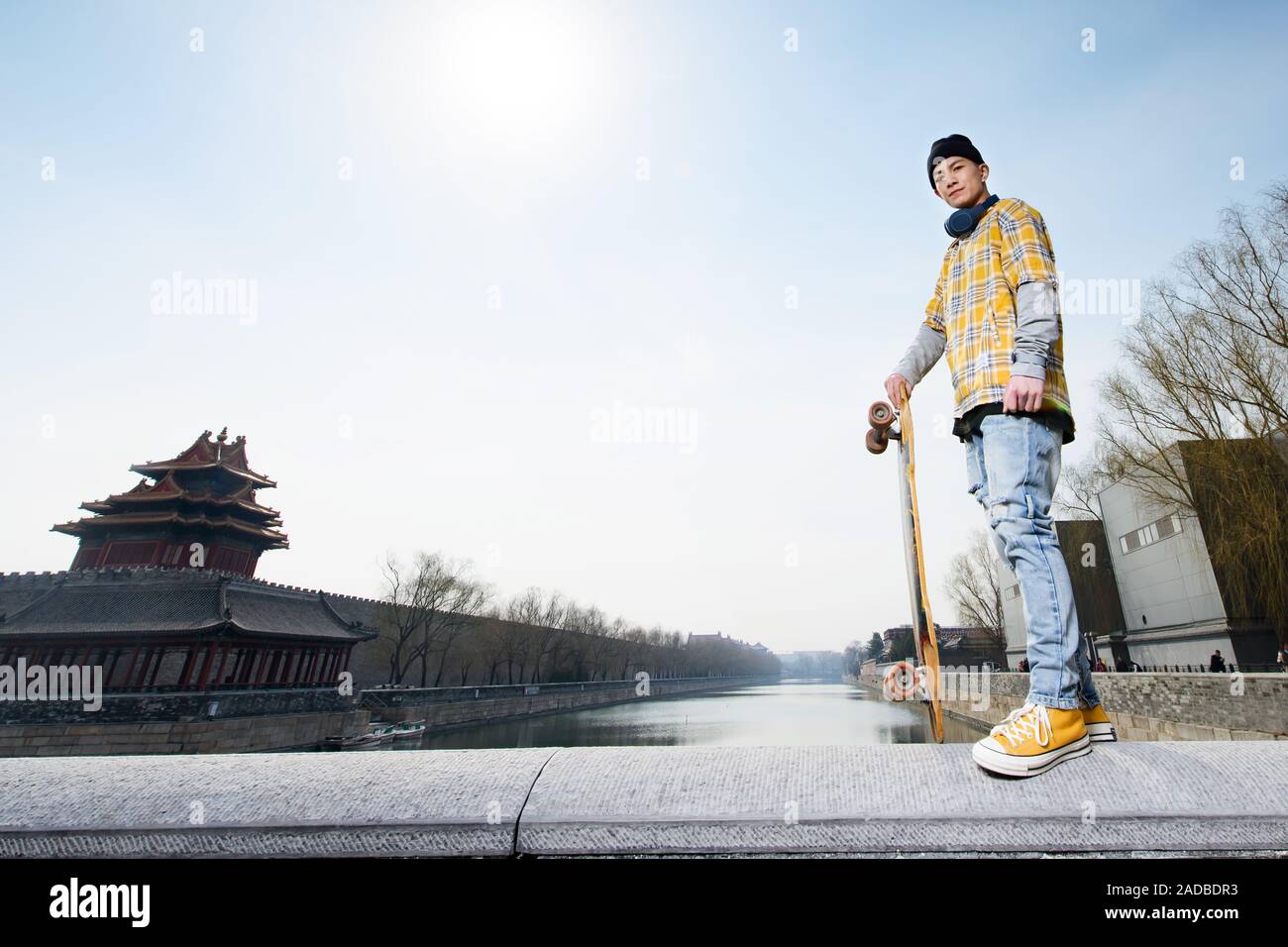 Young people skateboarding Stock Photo - Alamy