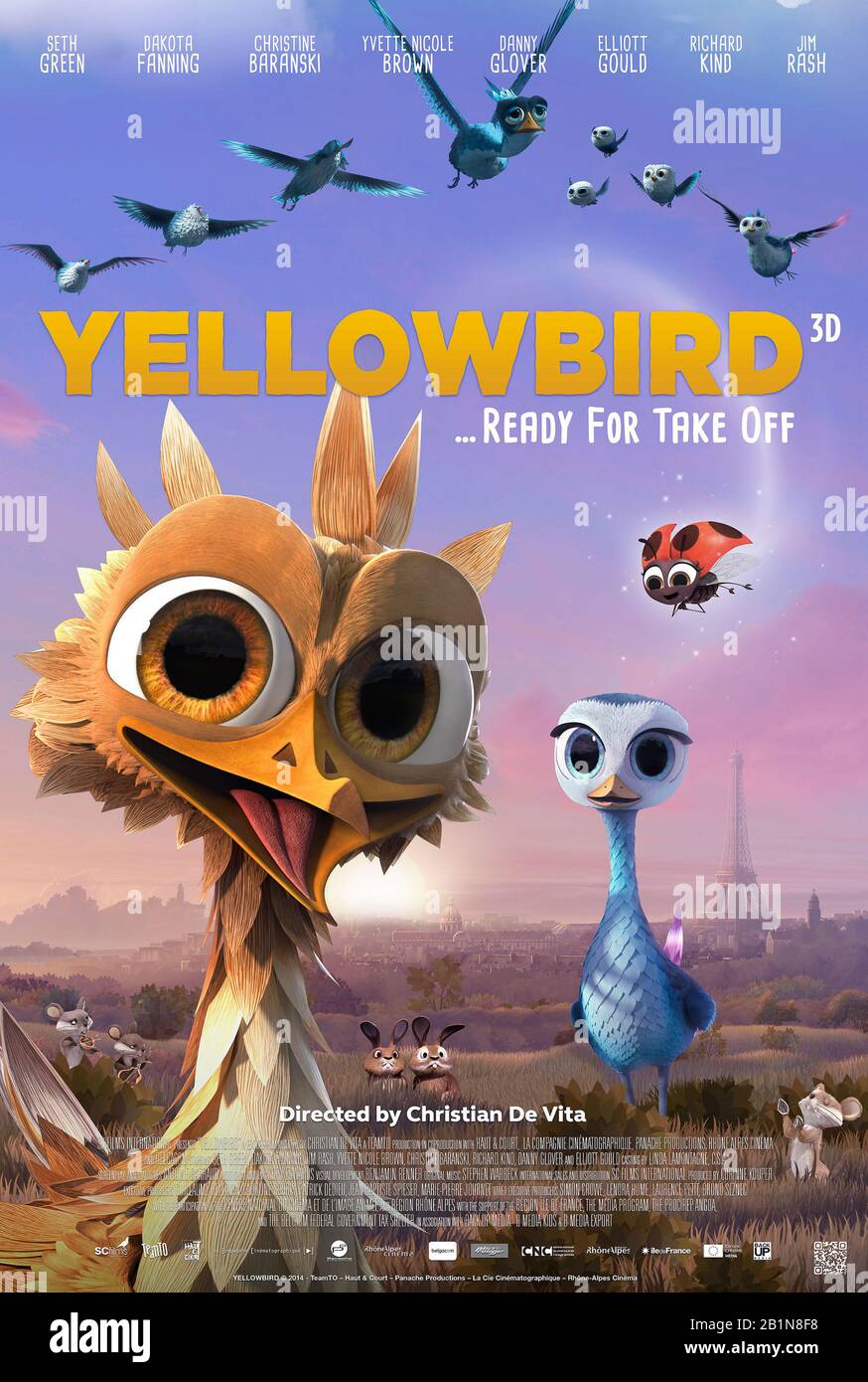 Yellowbird (2014) directed by Christian De Vita and starring Seth Green, Dakota Fanning, Danny Glover and Elliott Gould. French 3D animated adventure about a tiny orphaned bird leading a flock on their annual migration to Africa. Stock Photo