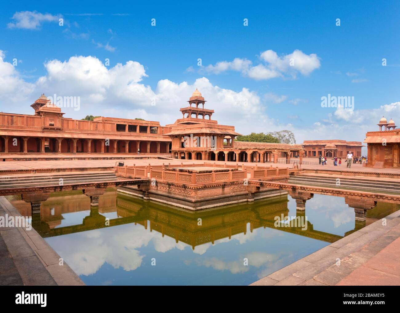 The Ornamental Pool looking towards the Panch Mahal, Fatehpur Sikri, Agra District, Uttar Pradesh, India Stock Photo