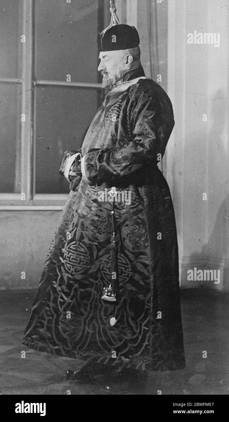 Tchitcherine in ceremonial garb . M Tchitcherine ( Commissioner for Foreign Affairs in the Soviet Government ) is here seen waiting , in ceremonial garb , to receive the Mongolian Ambassador at Moscow . 3 December 1924 Stock Photo