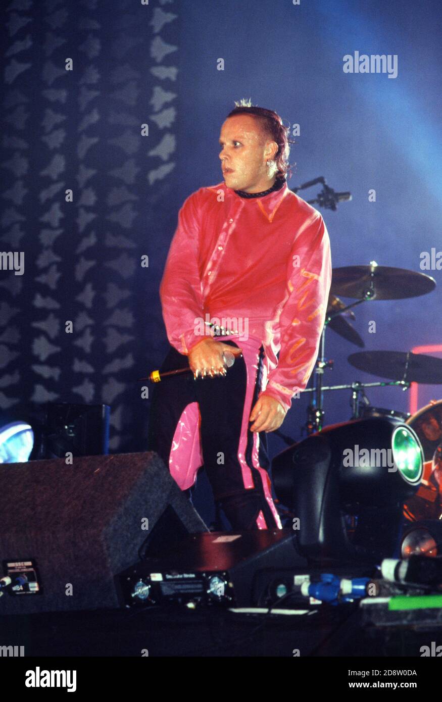 Keith Flint of The Prodigy performing at the Reading Festival 2002 Stock Photo